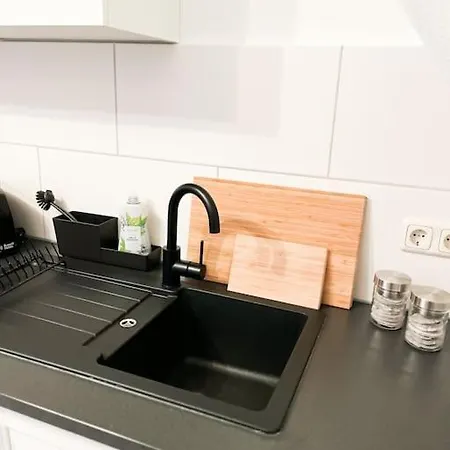 Modernes Mit Balkon Free Parking Netflix アパート